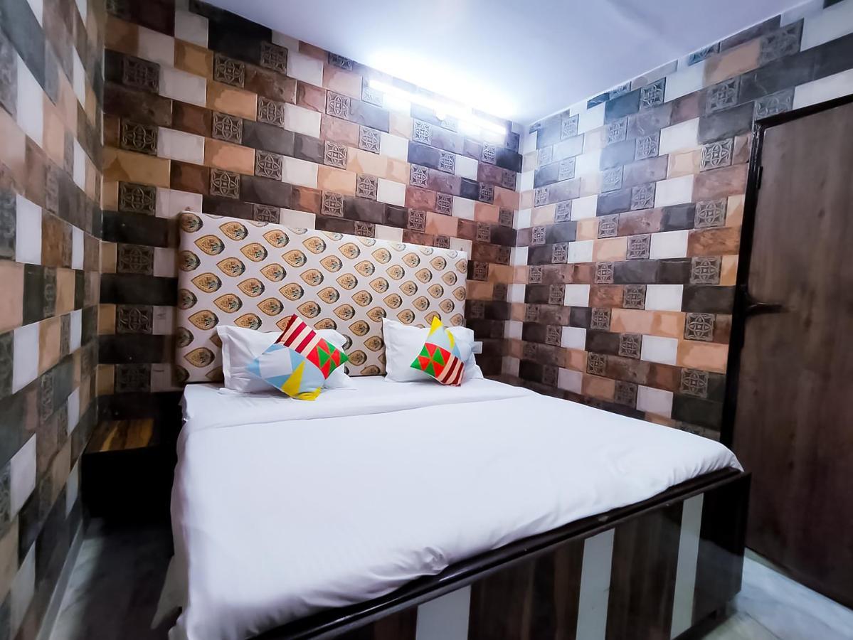 Roomshala 122 Hotel Park View - Near Adarsh Nagar New Delhi Exteriör bild